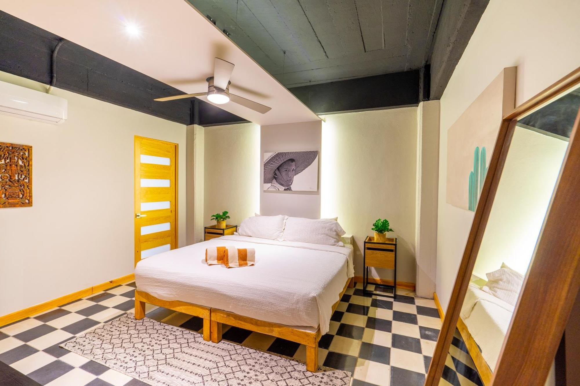 Joint Boutique Hotel Zona Romantica Puerto Vallarta Rum bild